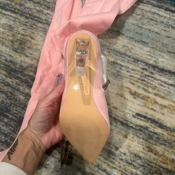 Never worn pink thigh high boots - Picture 3 of 6